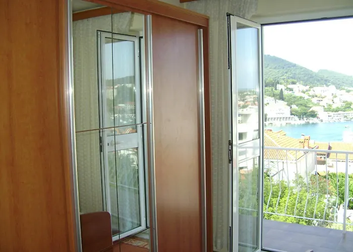 Diana Dubrovnik